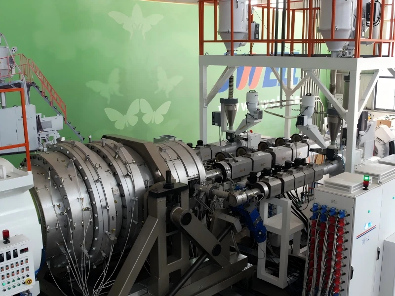 Large Diameter Water Supply and Gas Supply HDPE Pipe Extrusion Line high quality